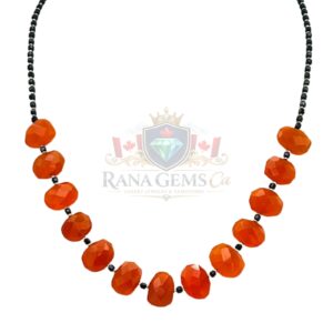 Flat Carnelian Necklace with Spinel