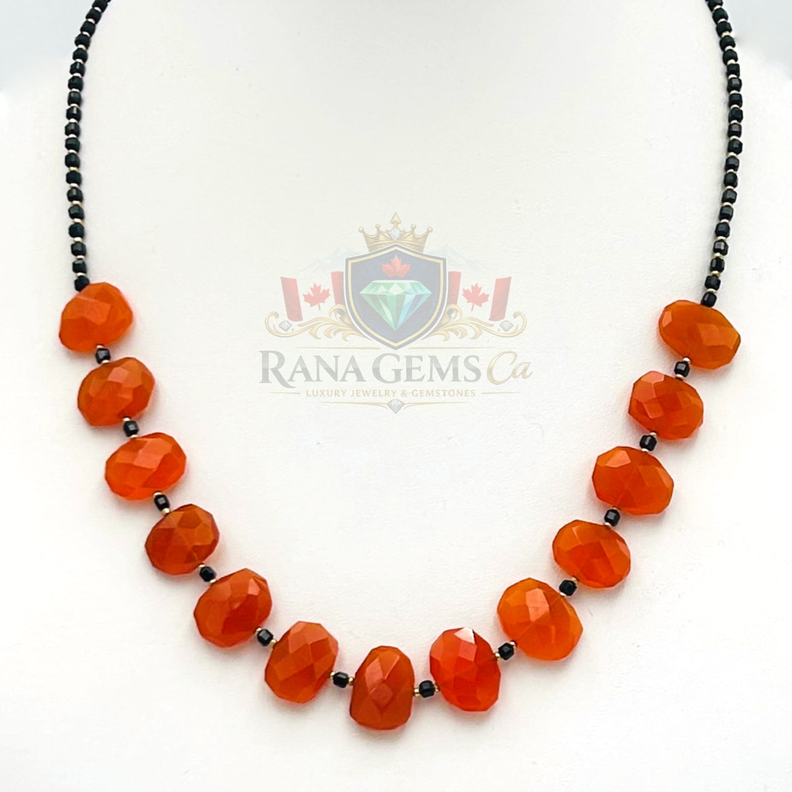 Flat Carnelian Necklace with Spinel